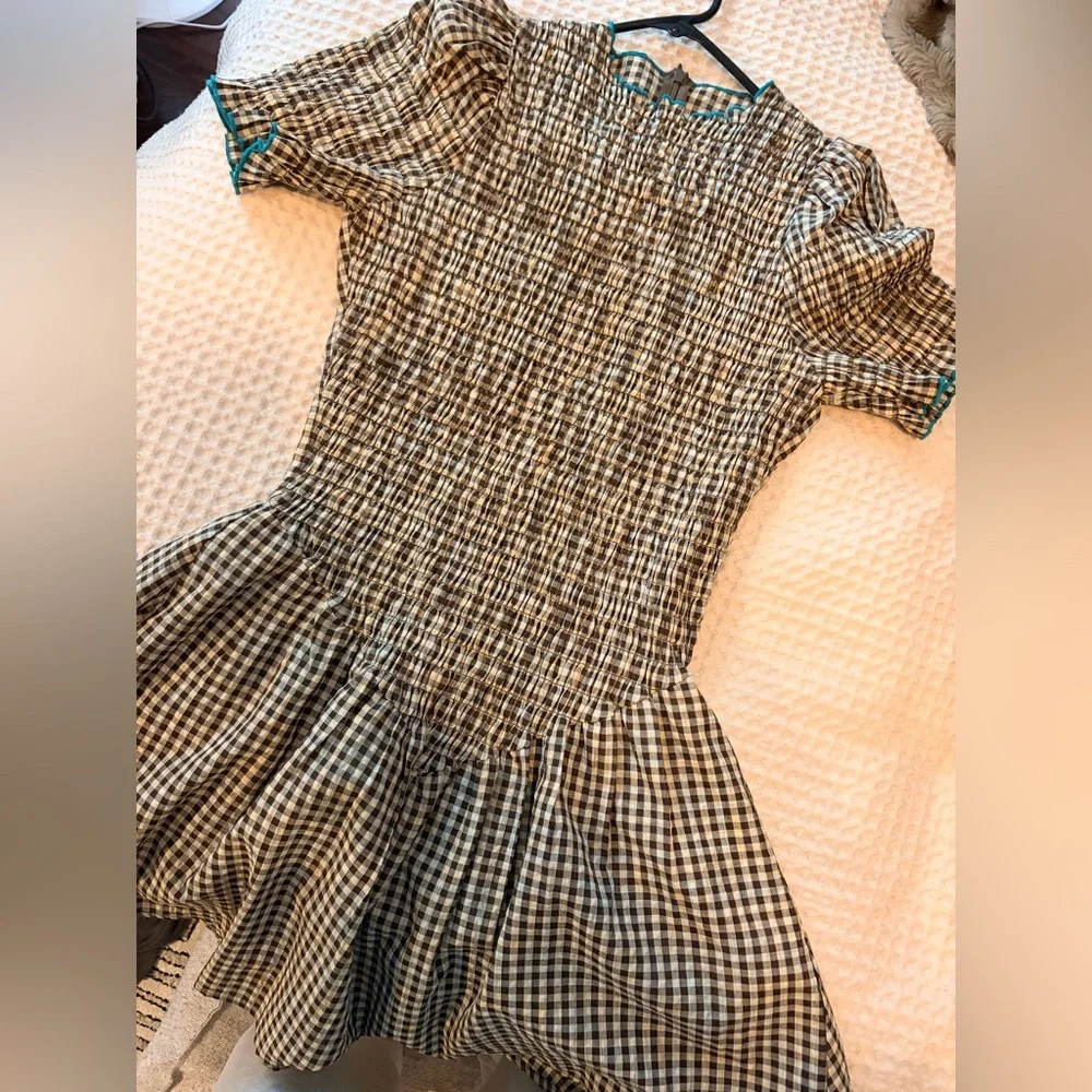 Checked Short Sleeve Mini Dress in Black and White - Picture 4 of 5